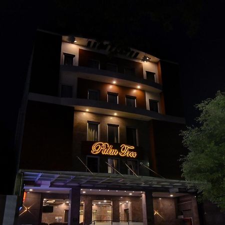 Treebo Trend Palm Tree 호텔 첸나이 외부 사진